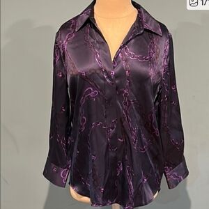 NEW L'Agence Dani Silk Blouse in Midnight/Purple Sketch Chain size X-Small